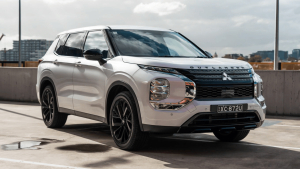 Mitsubishi Outlander 2025