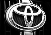 Volkswagen Start-Stop czy Toyota Start&Stop - który system działa płynniej?